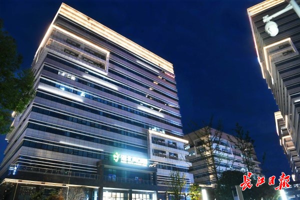 112924689.jpeg 1b0903504c763d6848d7a62da7e8514c.jpeg