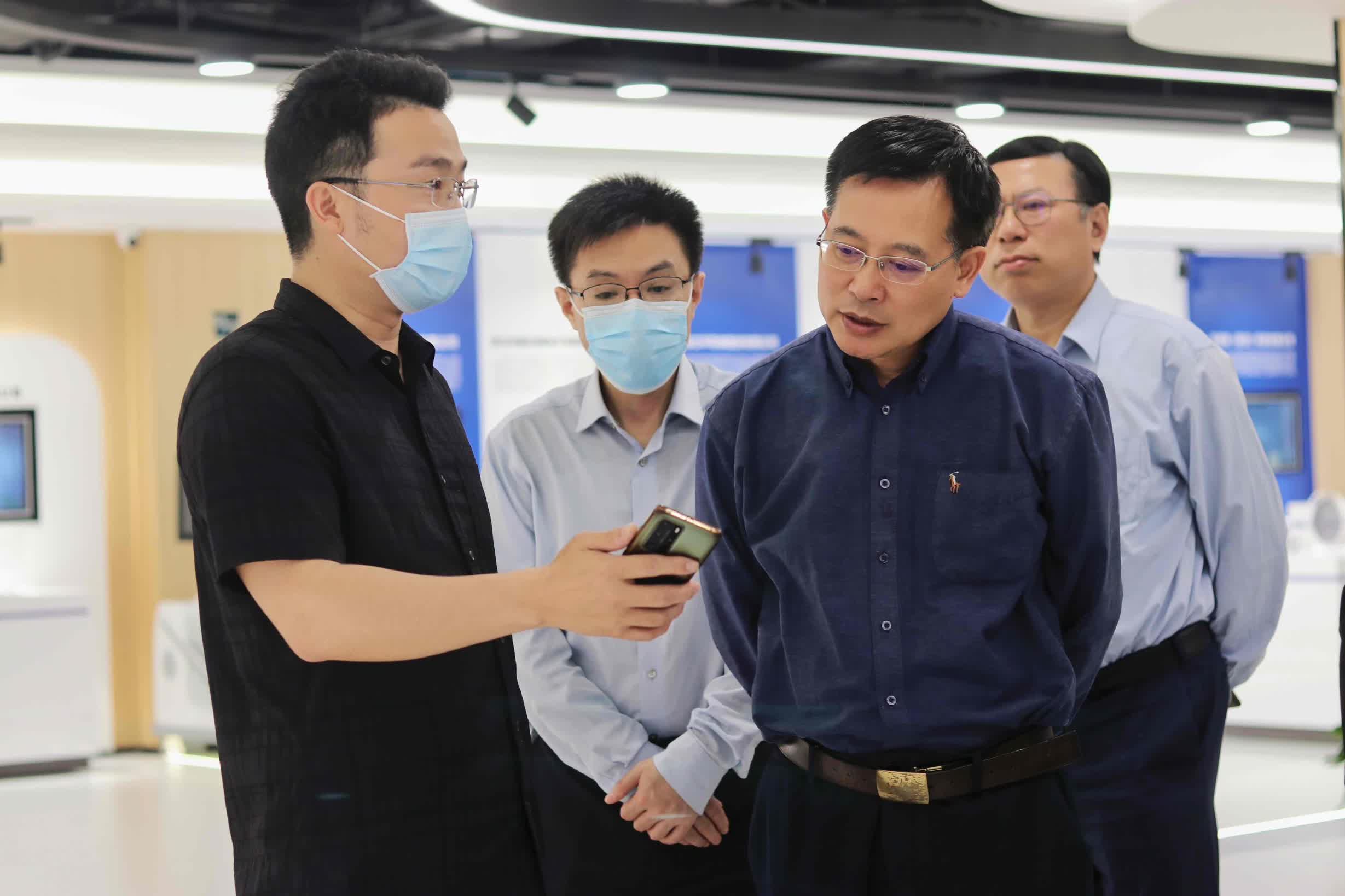 135015190.jpeg WechatIMG588的副本.jpeg