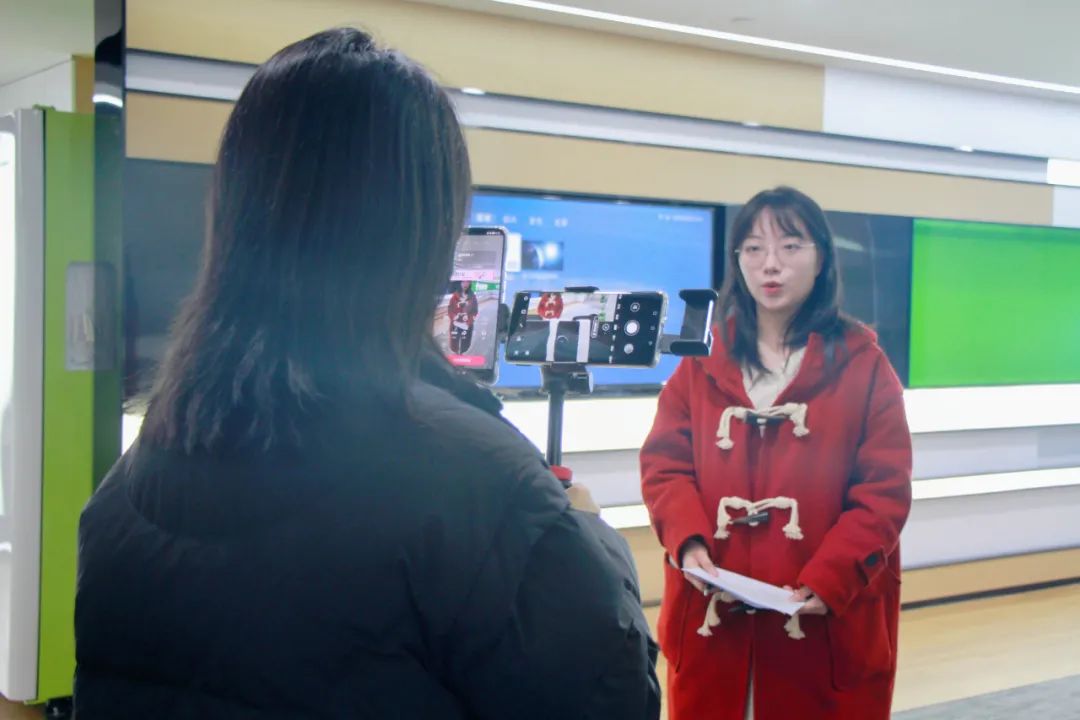 085818930.jpeg 1.jpeg