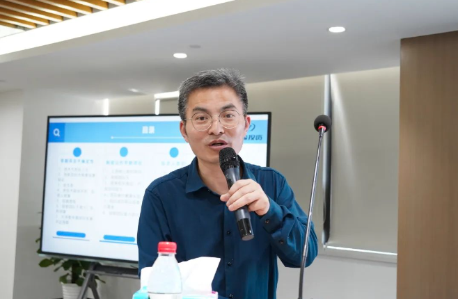 153714684.png 153714684.png