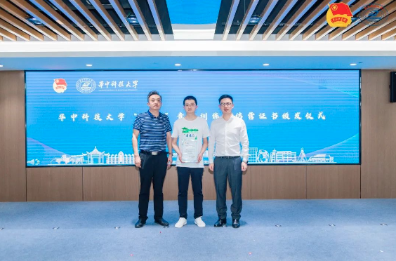 163813130.png 163813130.png